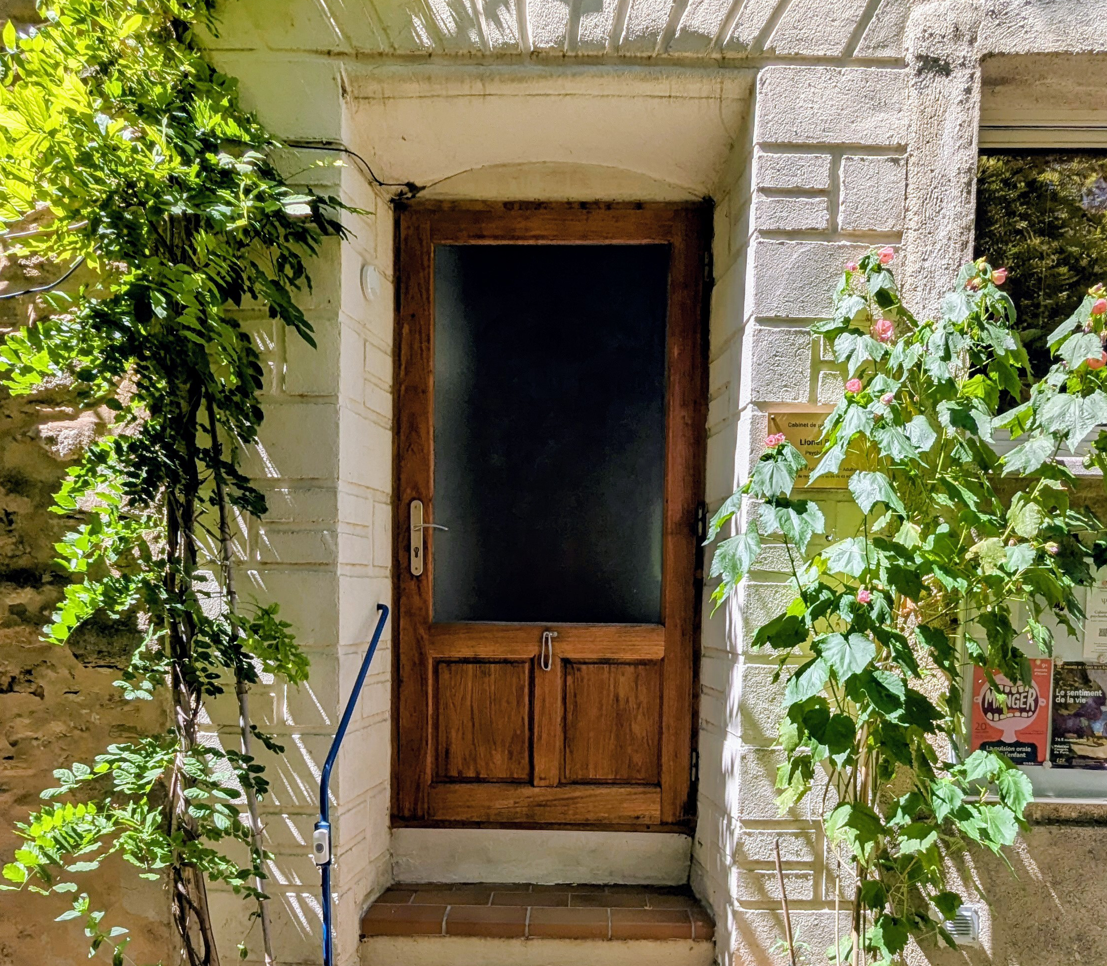 Entrée du cabinet